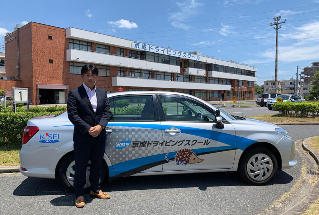 取り組み1年で念願だった月間300名の入校目標を達成